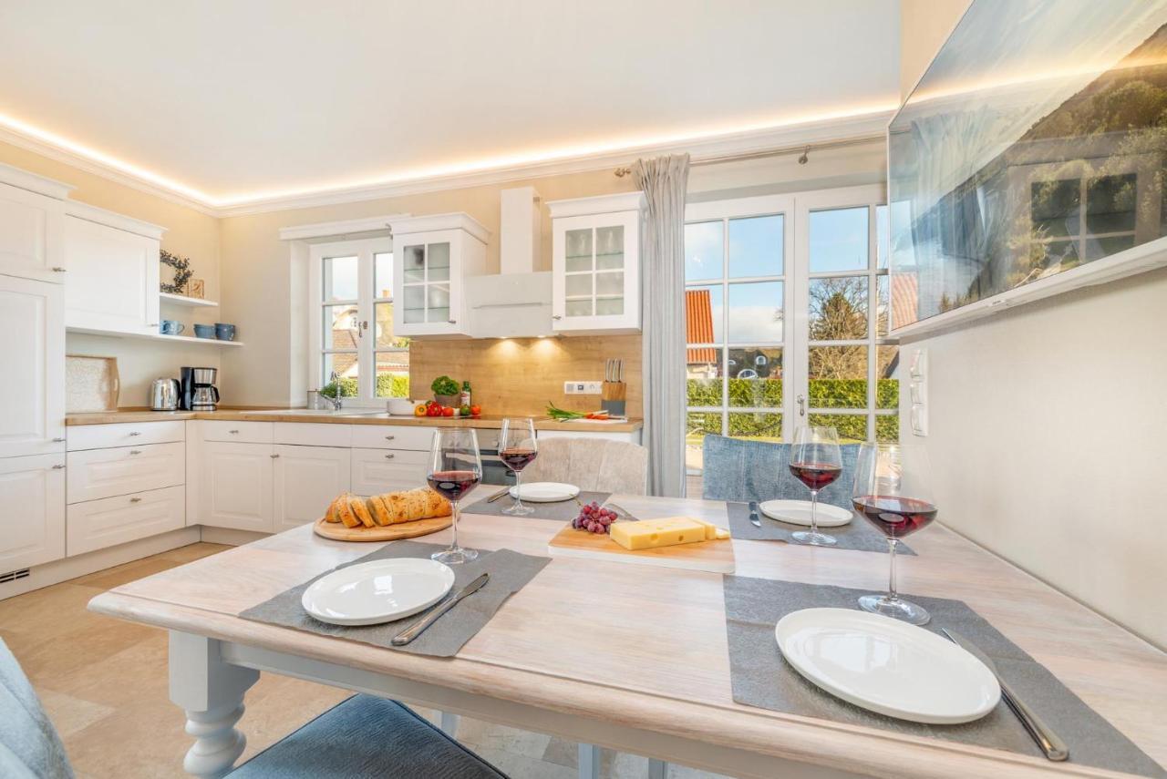 Traumhaus Unter Reet Appartement Zingst Buitenkant foto