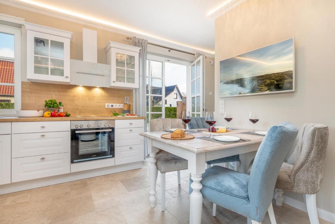 Traumhaus Unter Reet Appartement Zingst Buitenkant foto