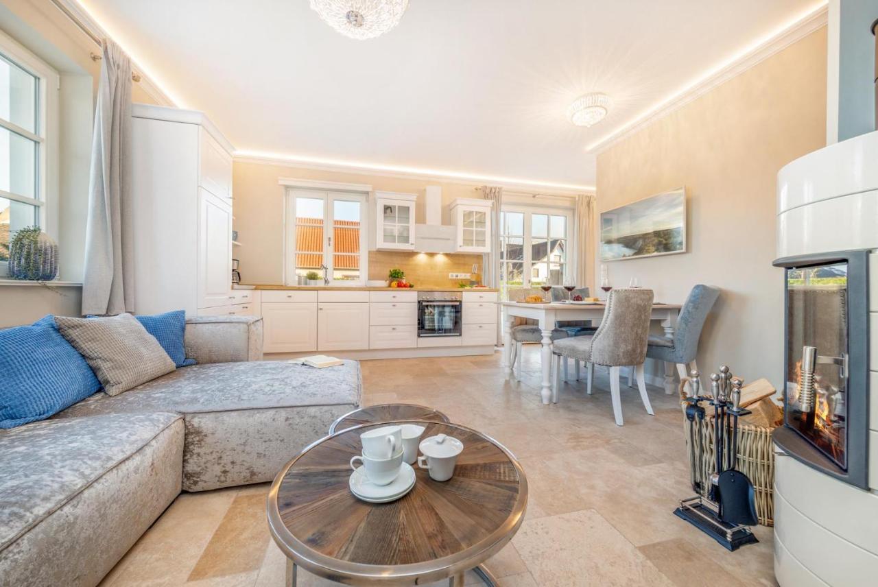 Traumhaus Unter Reet Appartement Zingst Buitenkant foto