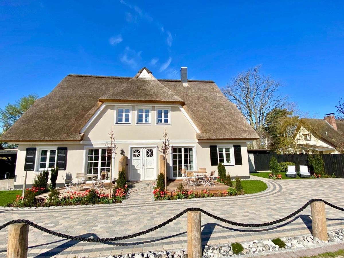 Traumhaus Unter Reet Appartement Zingst Buitenkant foto